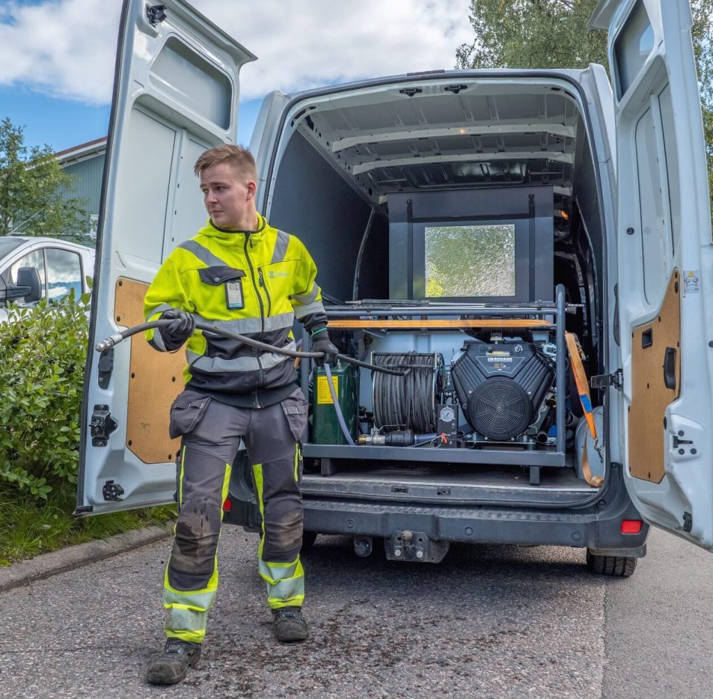 Viemäreiden avaukset